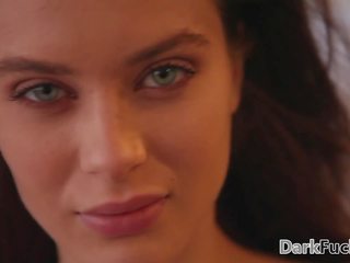 Bumbas dziļi anāls ar mandingo un lana rhoades: hd netīras filma d2